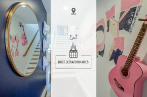 Howdy House New and Trendy with Rooftop Deck